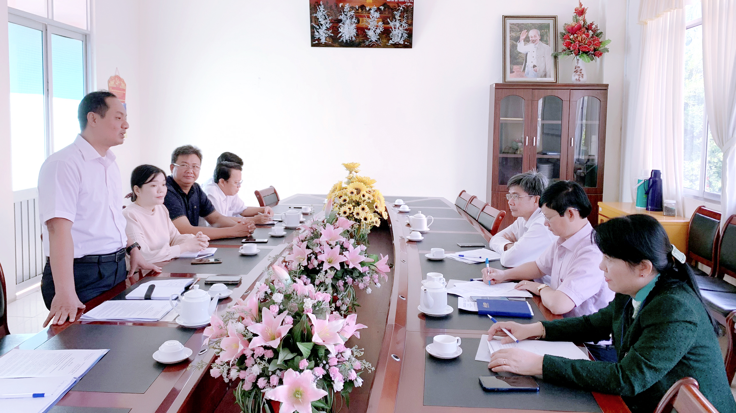 Trường Đại học Bạc Liêu làm việc với Sở Giáo dục & Đào tạo tỉnh Hậu Giang