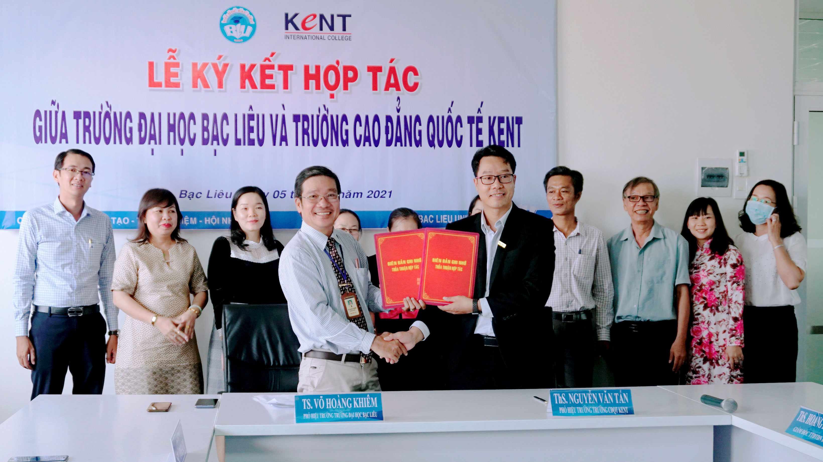 Trường Đại học Bạc Liêu ký kết thỏa thuận hợp tác với Trường Cao đẳng Quốc  tế KENT
